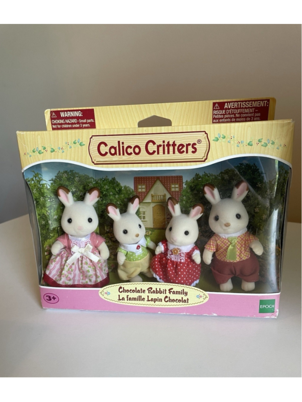 NEW IN BOX Calico Critters Chocolate Rabbit Family 4 Posable Figures